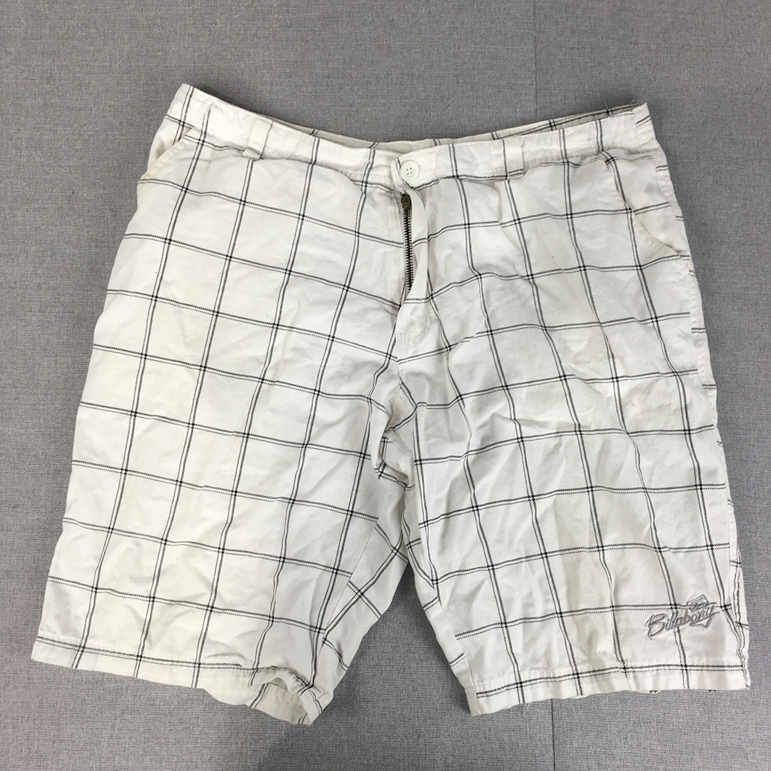 Billabong Mens Shorts Size 36 White Checkered Pockets Logo