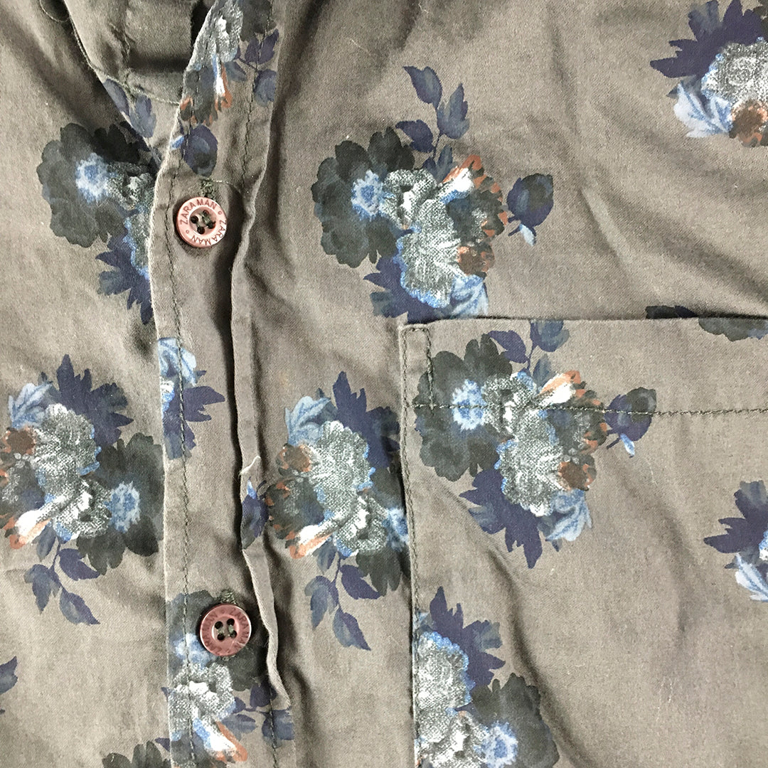 Zara Man Shirt Size L Grey Floral Button-Up Pocket Short Sleeve Button-Up