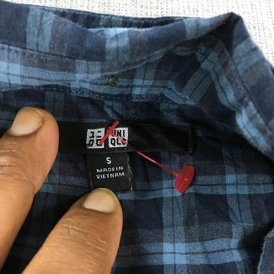 Uniqlo Mens Shirt Size S Blue Checkered Long Sleeve Button-Up Collared