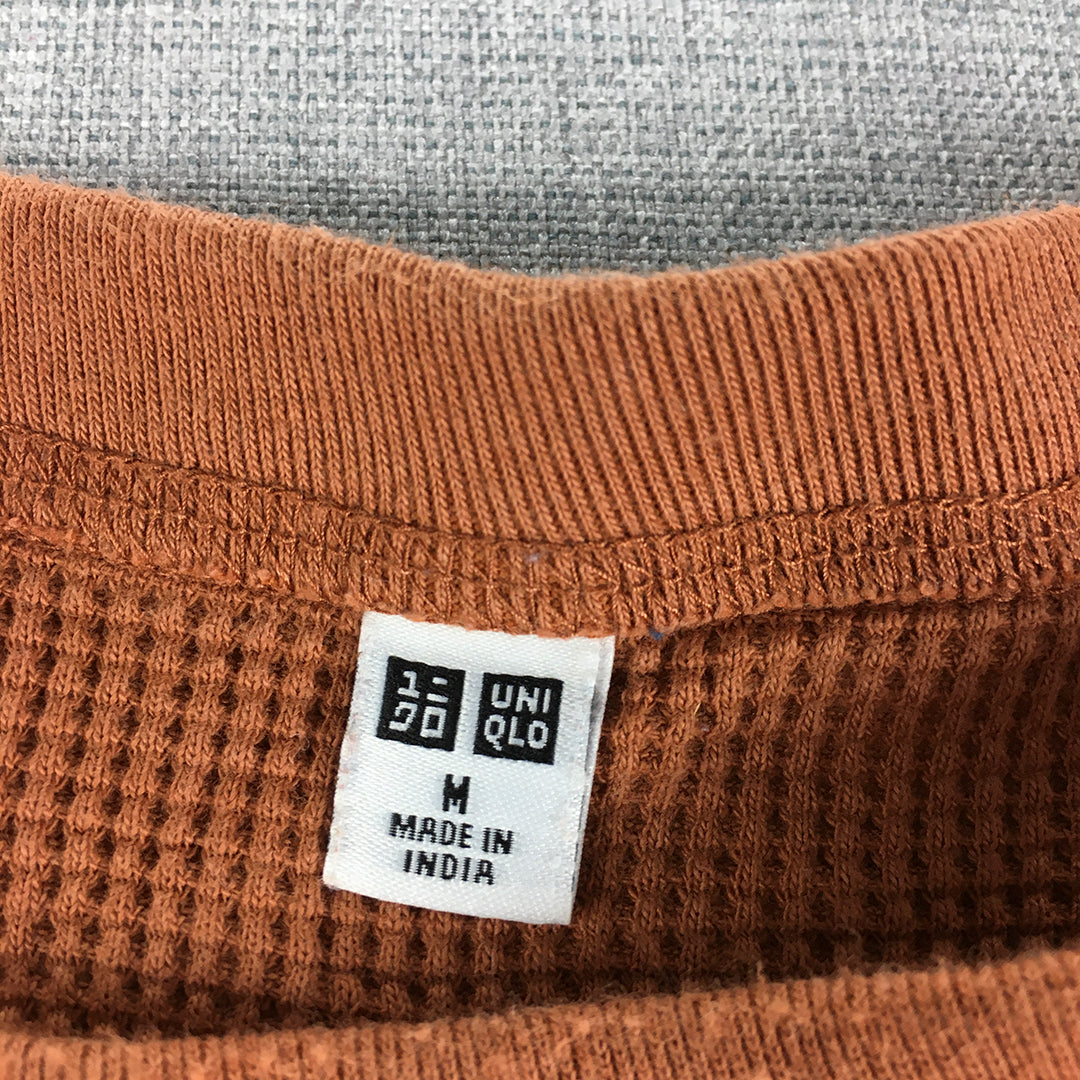 Uniqlo Mens Knit T-Shirt Size M Brown Short Sleeve Crew Neck Tee