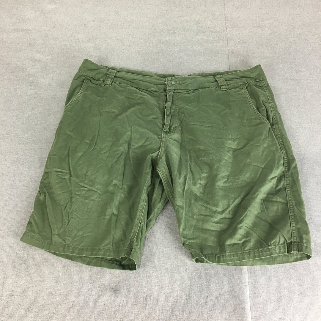 Ben Sherman Mens Chino Shorts Size 38 Green Pockets Casual Walking