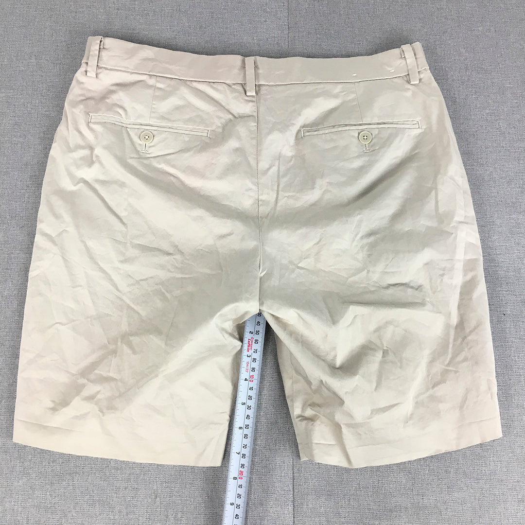 Uniqlo Mens Chino Shorts Size M Grey Pockets Casual Walking