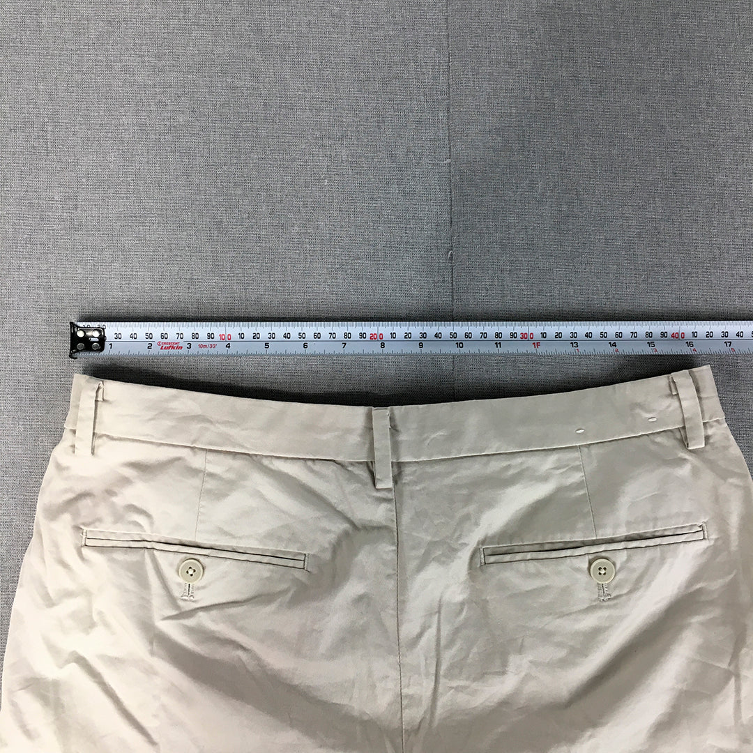 Uniqlo Mens Chino Shorts Size M Grey Pockets Casual Walking