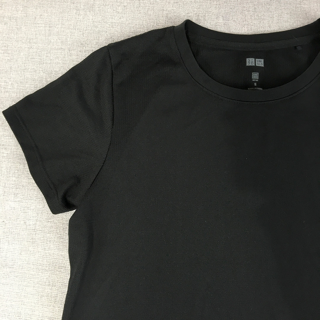 Uniqlo Womens T-Shirt Size S Black Athletic Active Running Gym