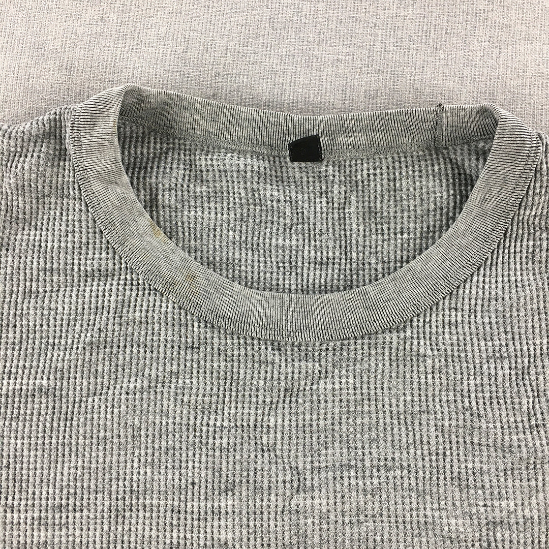 Uniqlo Mens T-Shirt Size M Grey Knit Short Sleeve Crew Neck Tee