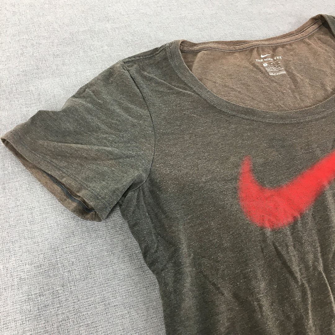 Nike Womens T-Shirt Size M Brown Red Swoosh Logo Crew Neck Short Sleeve