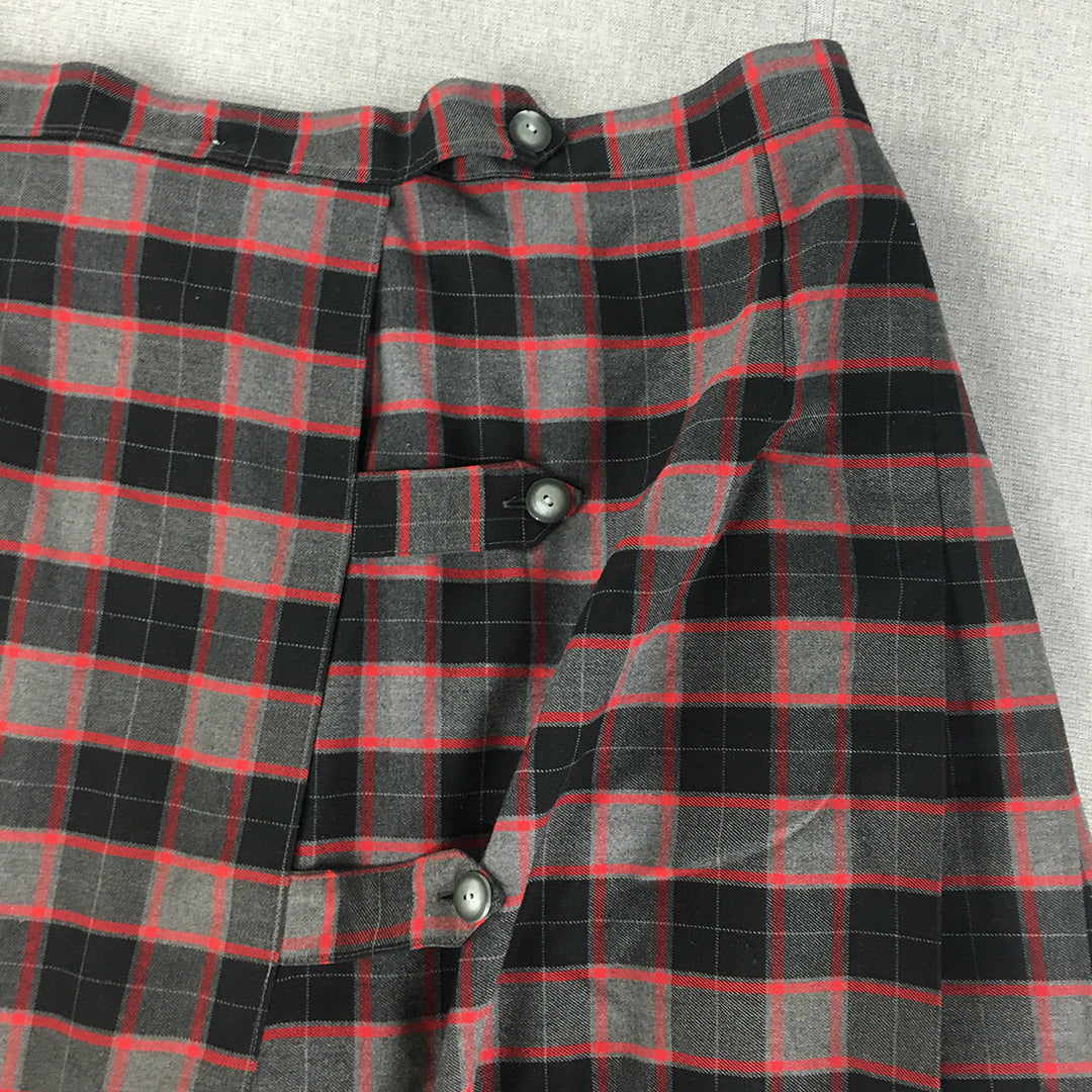 Vintage B&L Womens Skirt Size 36 - 38 (W37) Grey Red Checkered A-Line Button