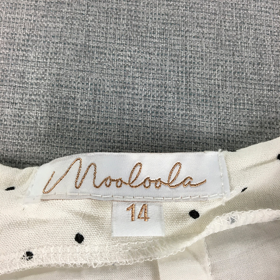 Mooloola Womens Shorts Size 14 White Polka Dot Bermuda