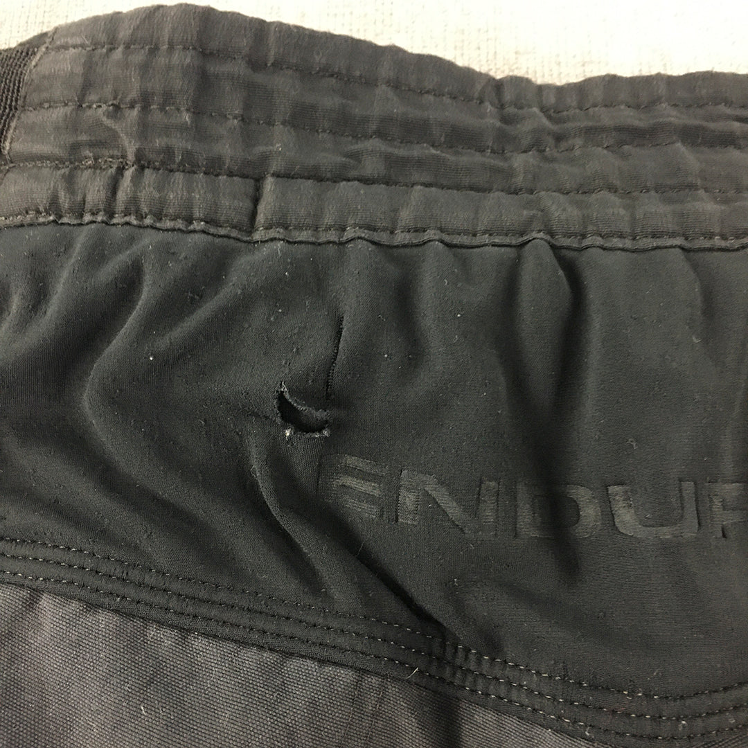 Endura Mens Cycling Shorts Size M Black Utility Zip Pockets