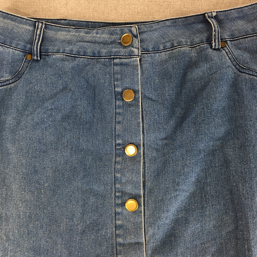 Suite Boutique Womens Denim Skirt Size 10 Blue Buttons A-Line