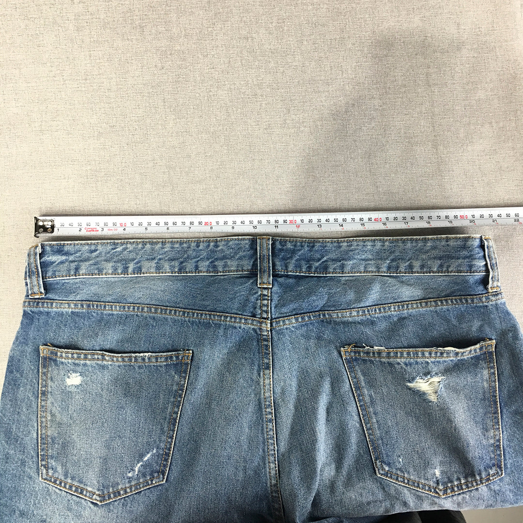 American Rag Mens Denim Shorts Size 40 Blue Ripped Jorts Raw Hem