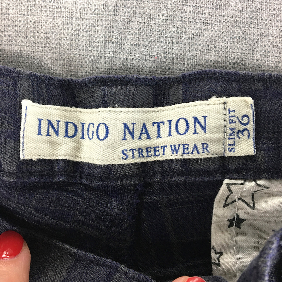 Indigo Nation Mens Chino Shorts Size 36 Slim Fit Blue Grey Geometric Pattern