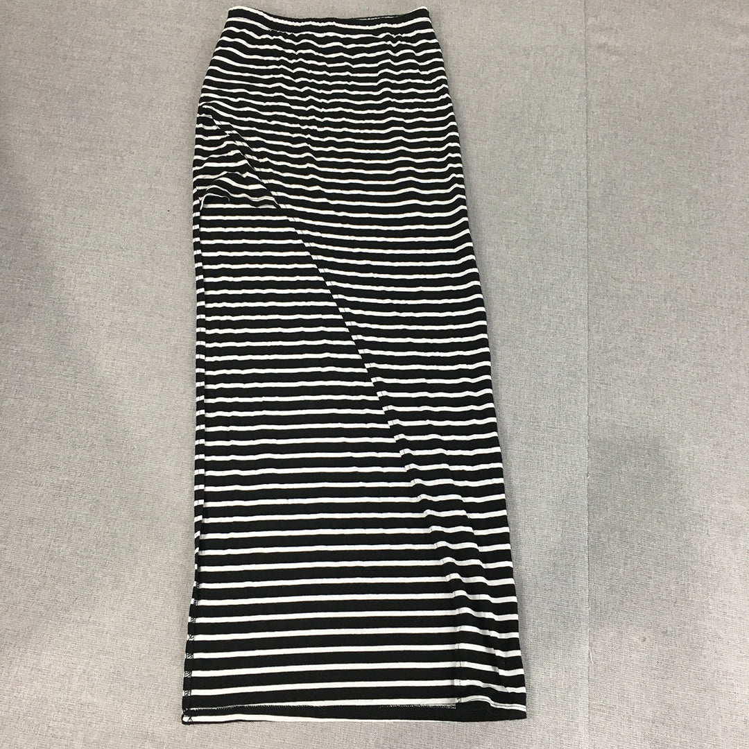 Ava & Ever Womens Maxi Skirt Size 6 Black Striped Elastic Waist Straight