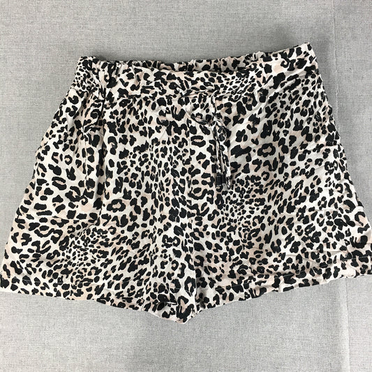 Decjuba Womens Shorts Size S White Leopard Print Dot Pockets Elastic Waist