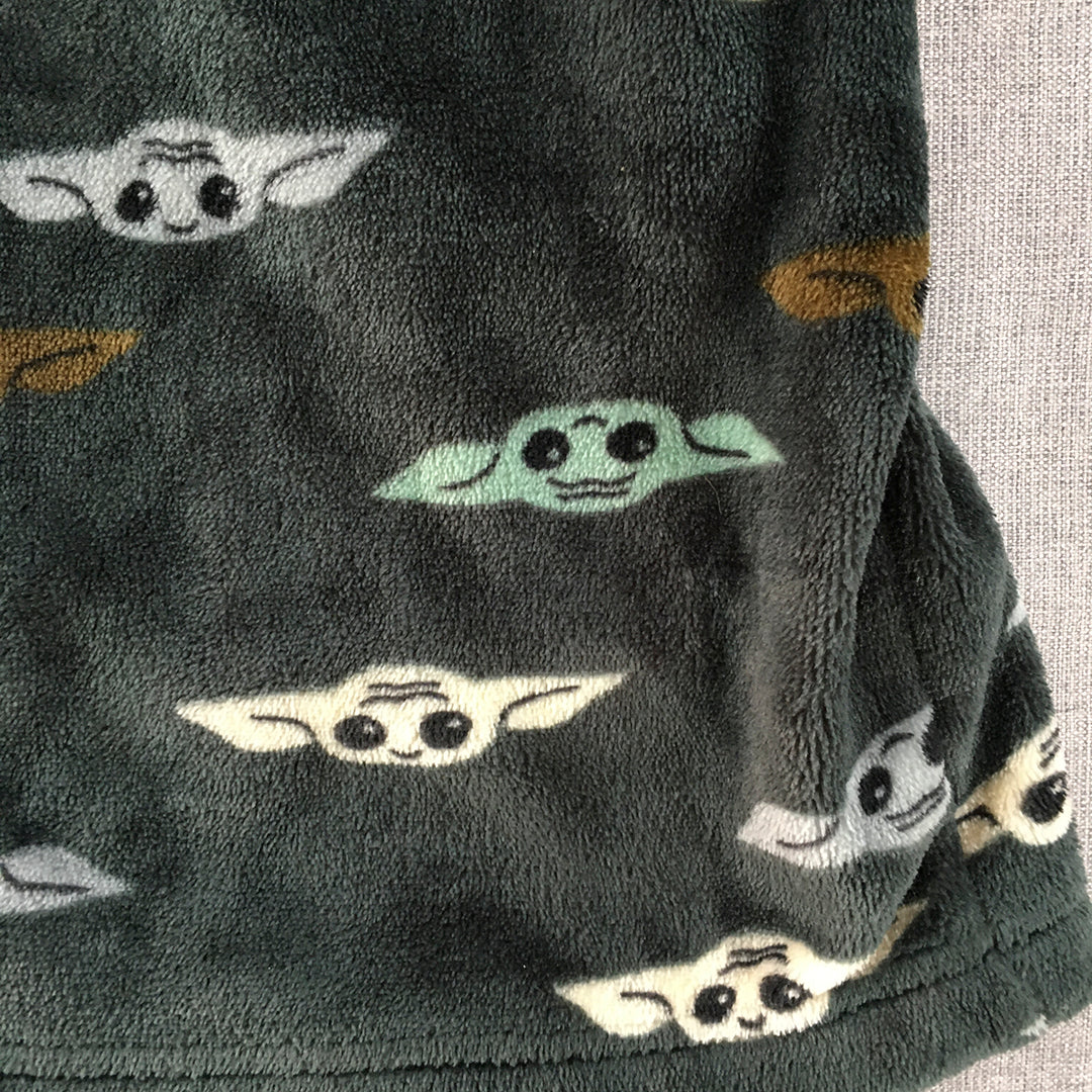 Star Wars Baby Yoda Kids Dressing Gown Size 14 Black Hooded Robe