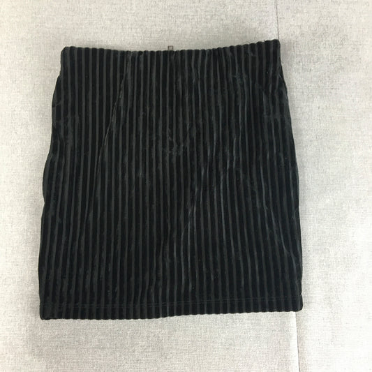 Morning Mist Womens Mini Skirt Size 6 Black Striped Straight