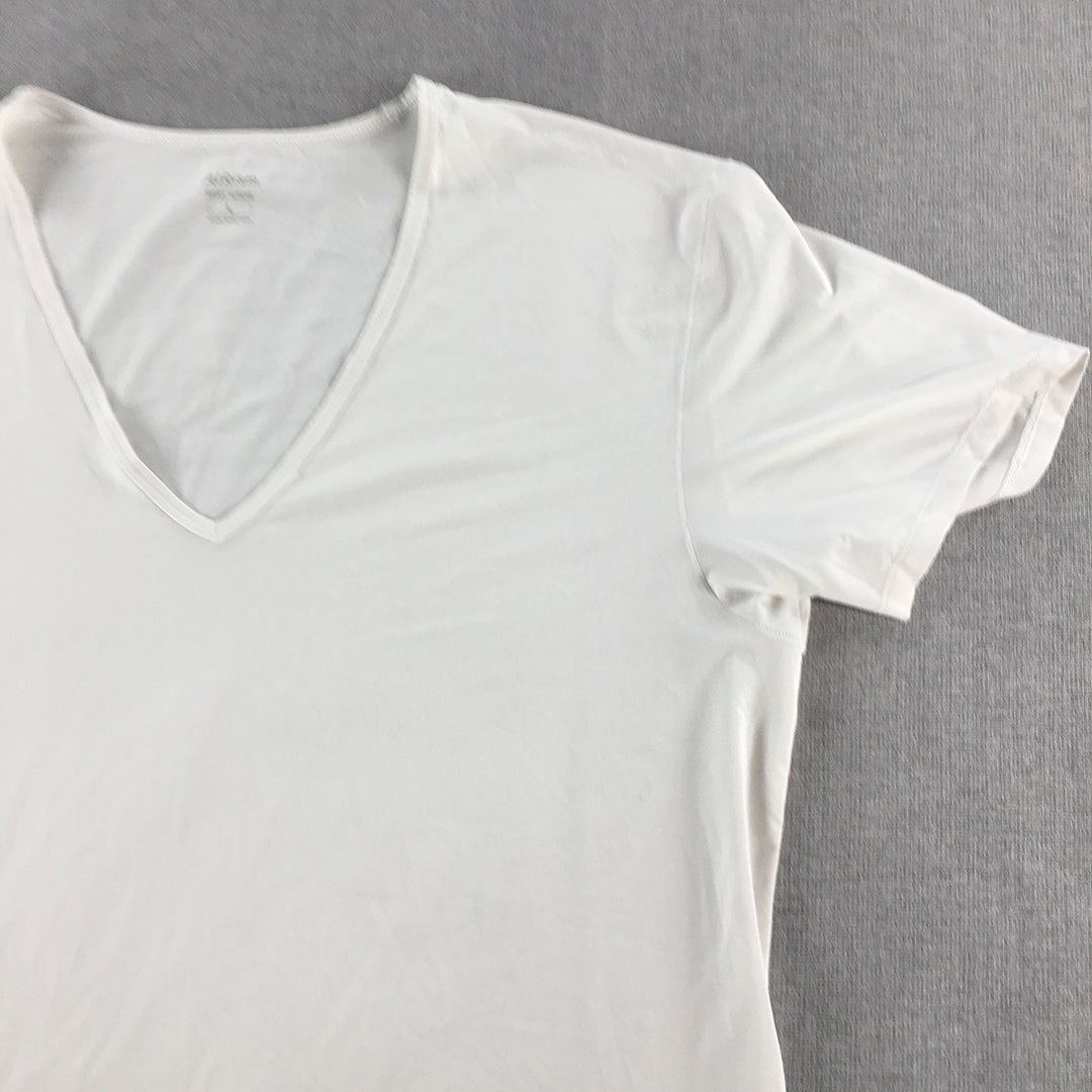 Uniqlo AIRism Mens T-Shirt Size L V-Neck Short Sleeve Tee White