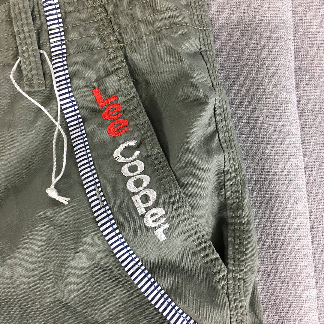 Lee Cooper Womens Shorts Size 28 (W28) Khaki Green Pockets Logo