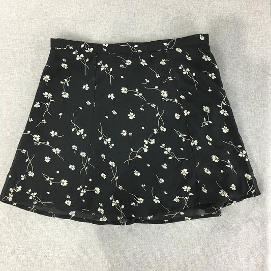 Sample Womens Mini Skirt Size 8 Black Foral