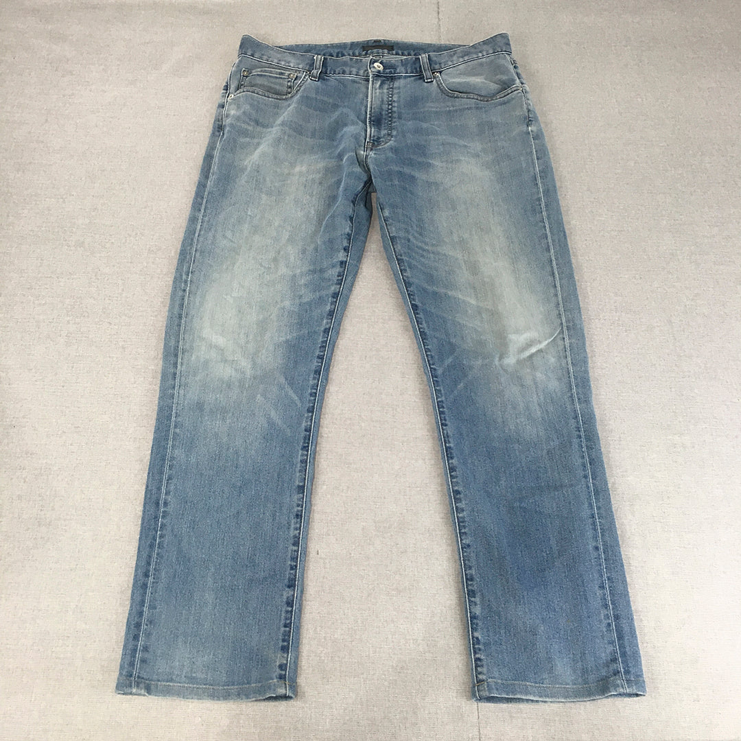 Uniqlo Mens Jeans Size 34 Blue Light Wash Straight Leg Denim