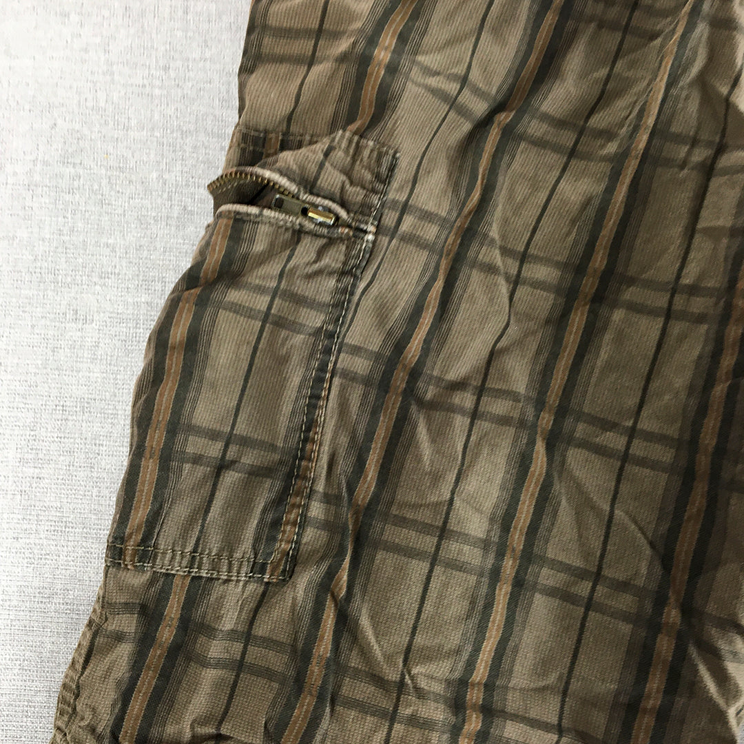 Larusso Mens Cargo Shorts Size XL Brown Checkered Pockets