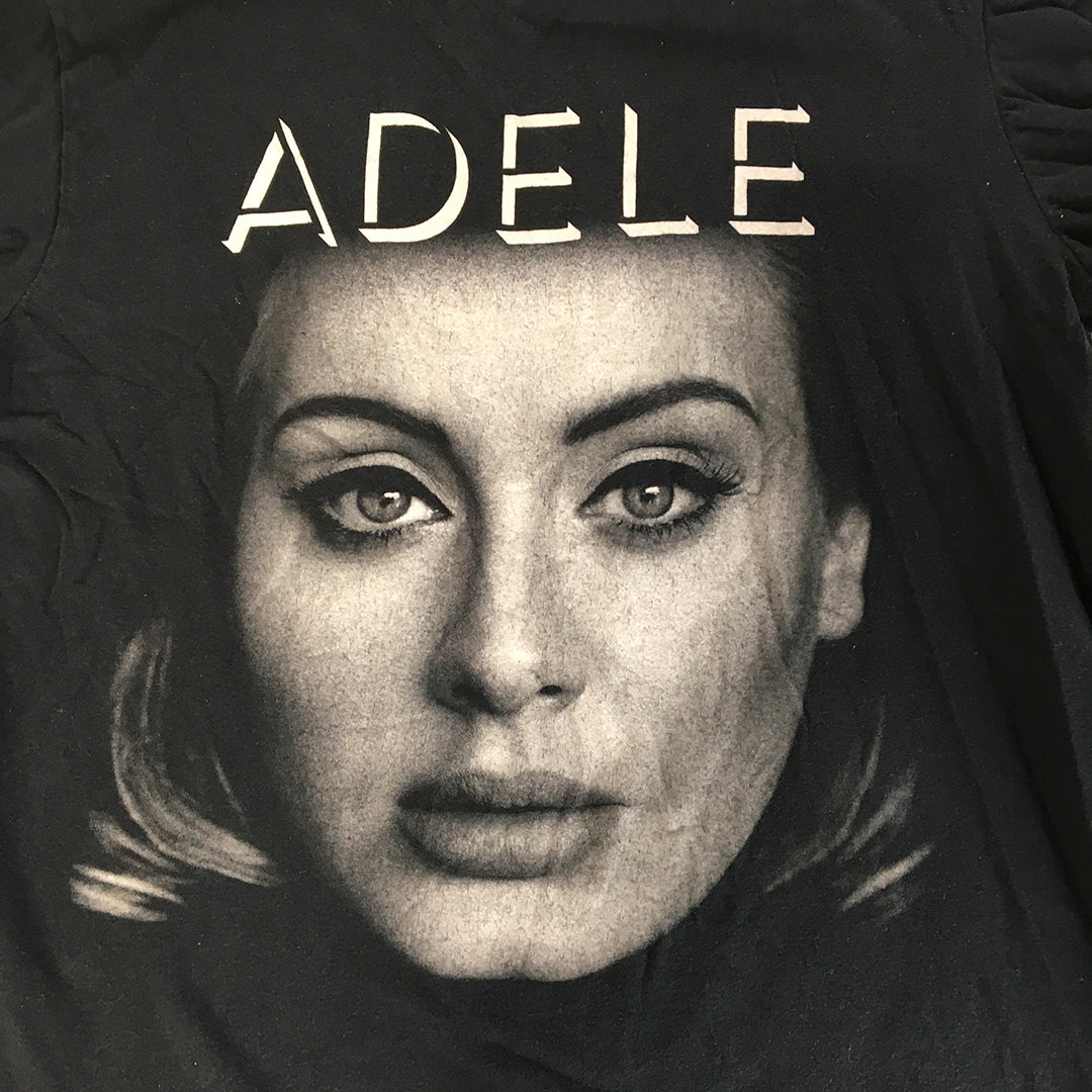 Adele 2017 Australia Tour T-Shirt Adult Size M Black Short Sleeve Licensed Tee