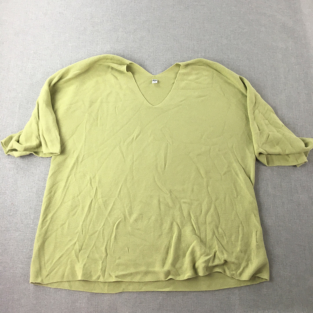 Uniqlo Womens Knit Top Size XL Green Short Sleeve V-Neck Shirt