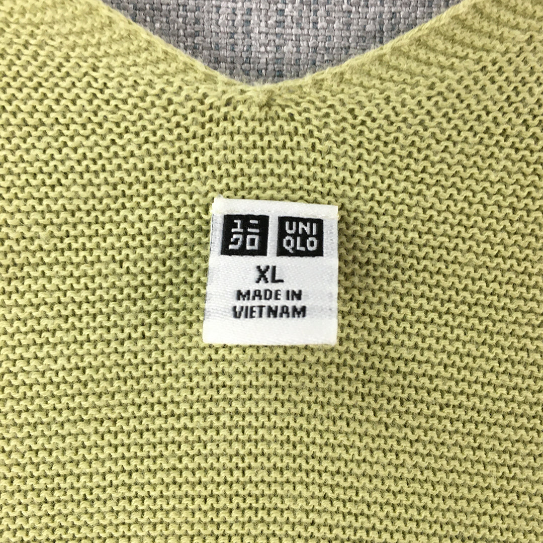 Uniqlo Womens Knit Top Size XL Green Short Sleeve V-Neck Shirt