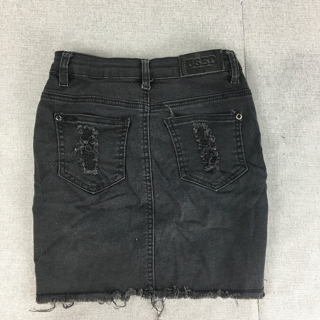 Used Womens Denim Mini Skirt Size 6 Black Raw Hem Distressed Pockets