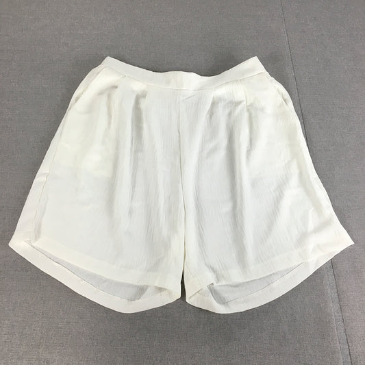 Valleygirl Womens Shorts Size 14 White Elastic Waist Pockets