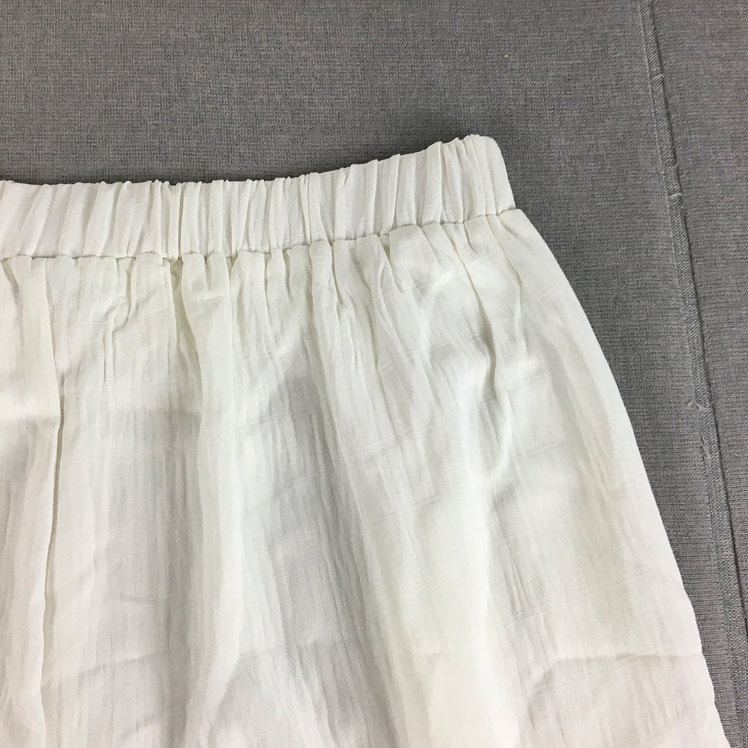 Valleygirl Womens Shorts Size 14 White Elastic Waist Pockets