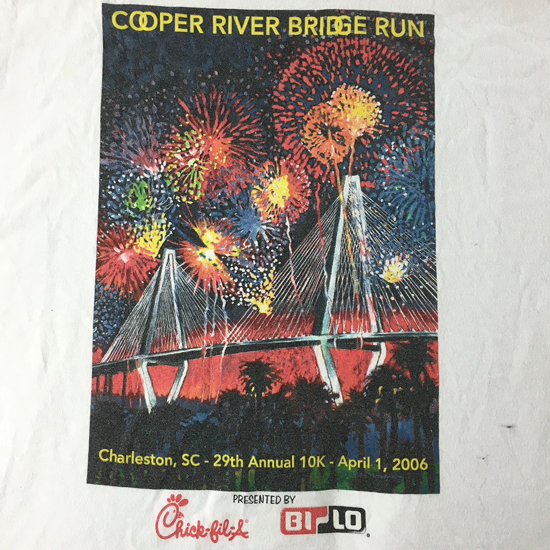 2006 Cooper River Bridge Run Charleston SC USA T-Shirt Adult Size XL White