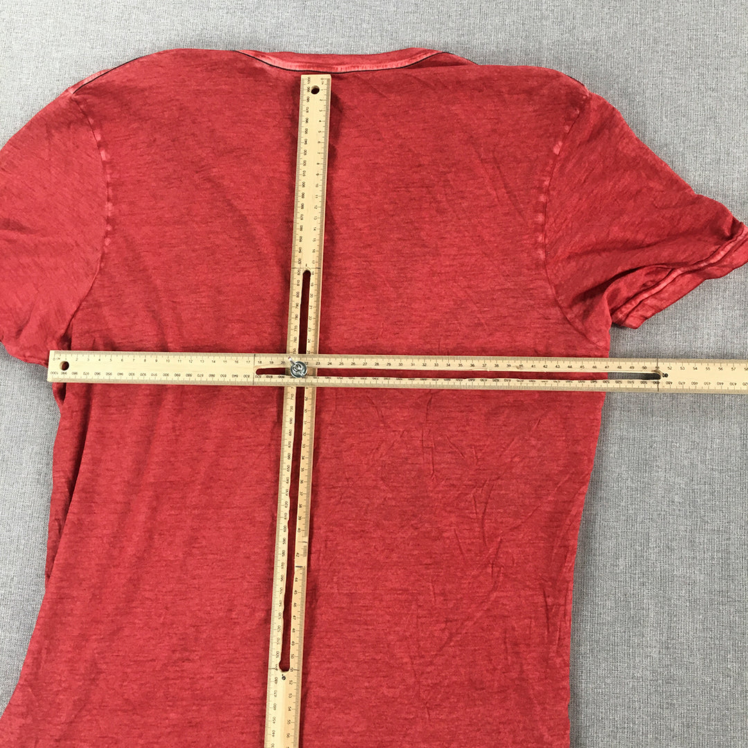 Guess Mens T-Shirt Size M Red V-Neck Short Sleeve Tee