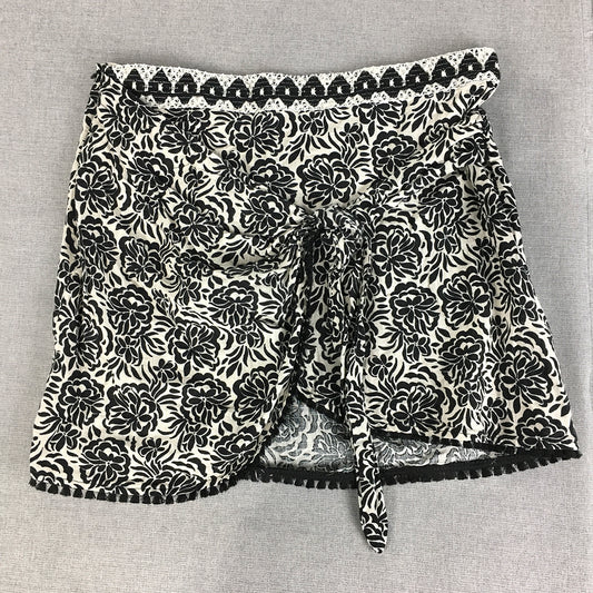 Zara Womens Mini Skirt Size M Black White Floral Wrap