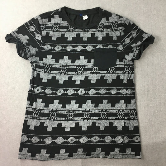 H&M Mens T-Shirt Size S Black Aztec Navajo Striped Short Sleeve Tee