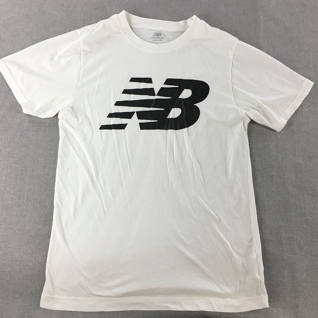 New Balance Mens T-Shirt Size M White Big Logo Crew Neck Short Sleeve Tee