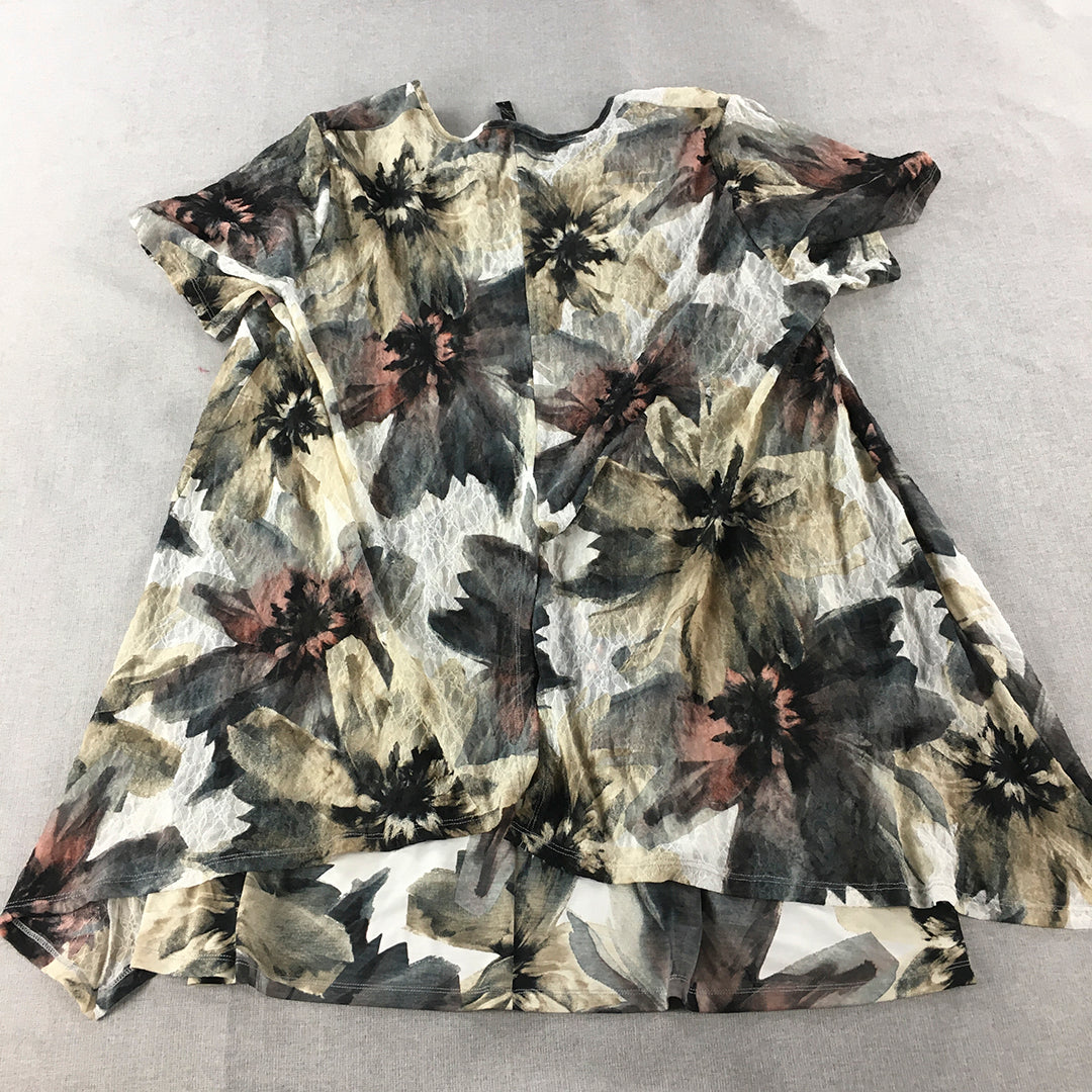 Taking Shape Womens Mini Dress Size L Grey Floral Short Sleeve TS