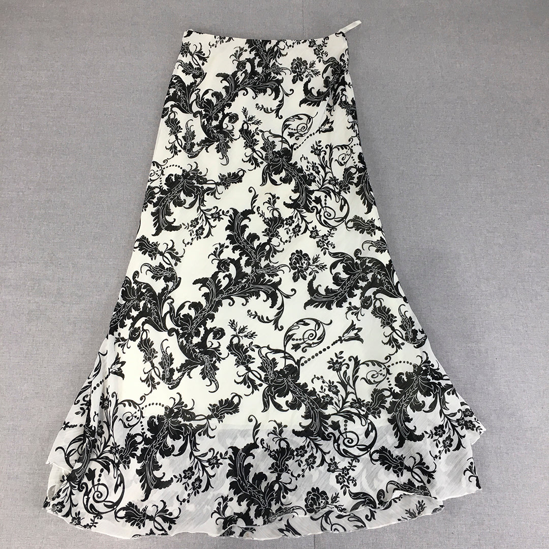 Queenspark Womens Maxi Skirt Size 8 White Black Floral Flared