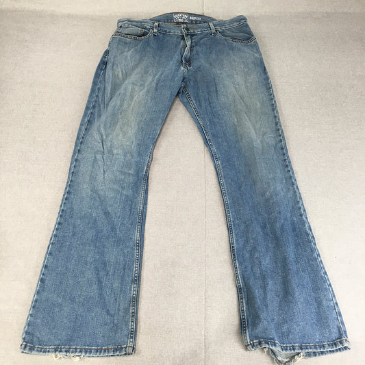 Levi's Signature Mens Bootcut Jeans Size 32 (W32 x L32) Light Wash Denim