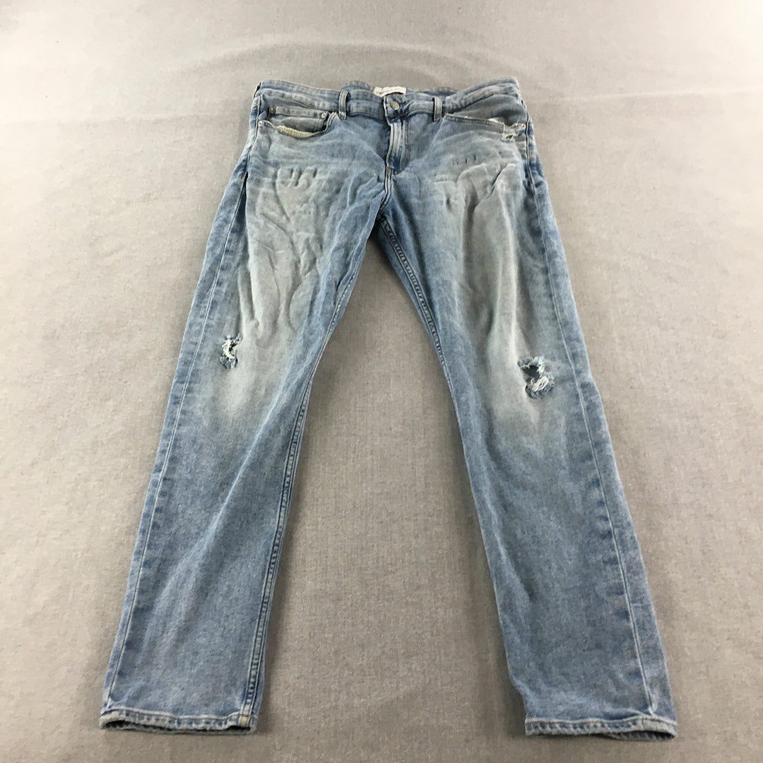 Calvin Klein Jeans Mens Size 36 x 32 Blue Light Wash Straight Denim