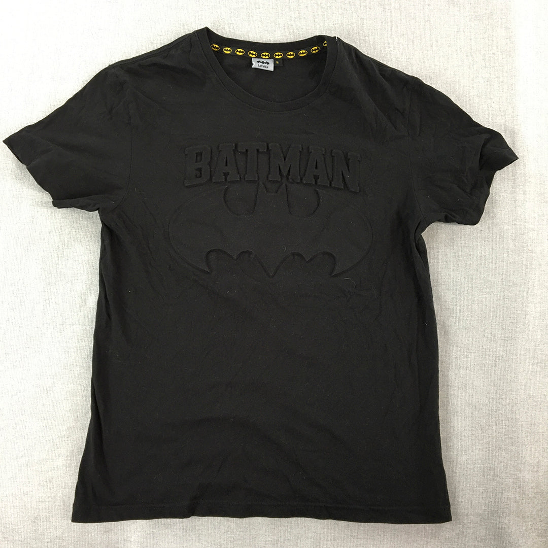 Batman Mens T-Shirt Size M Black Embossed Logo Short Sleeve Tee