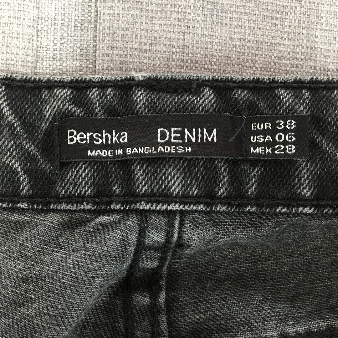 Bershka Womens Jeans Size 6 (W30) Black Slim Straight Raw Hem Denim