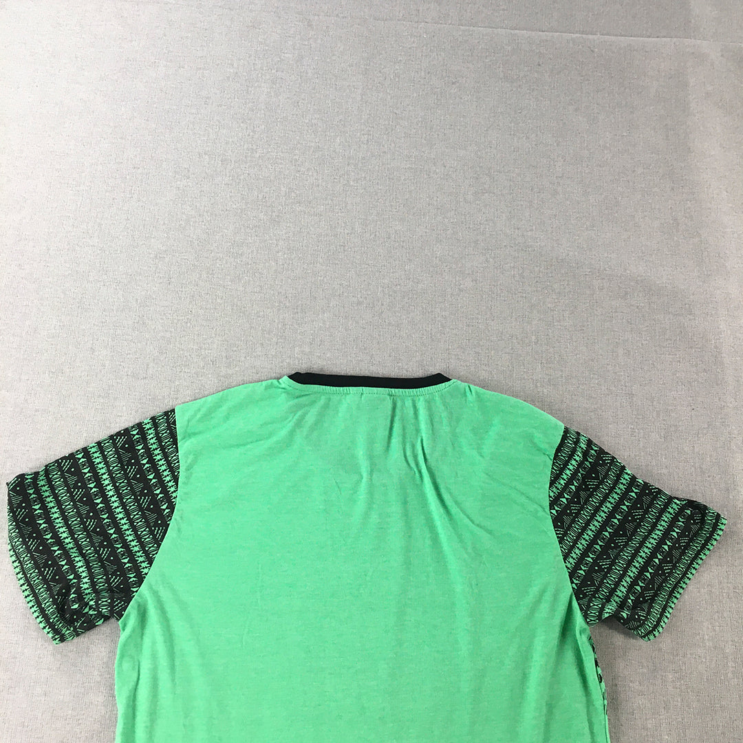 Fiji Tees Mens T-Shirt Size L Green Striped Short Sleeve Round Neck