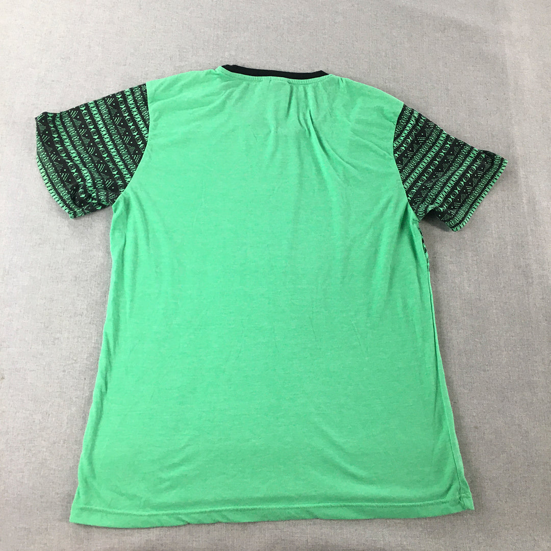 Fiji Tees Mens T-Shirt Size L Green Striped Short Sleeve Round Neck