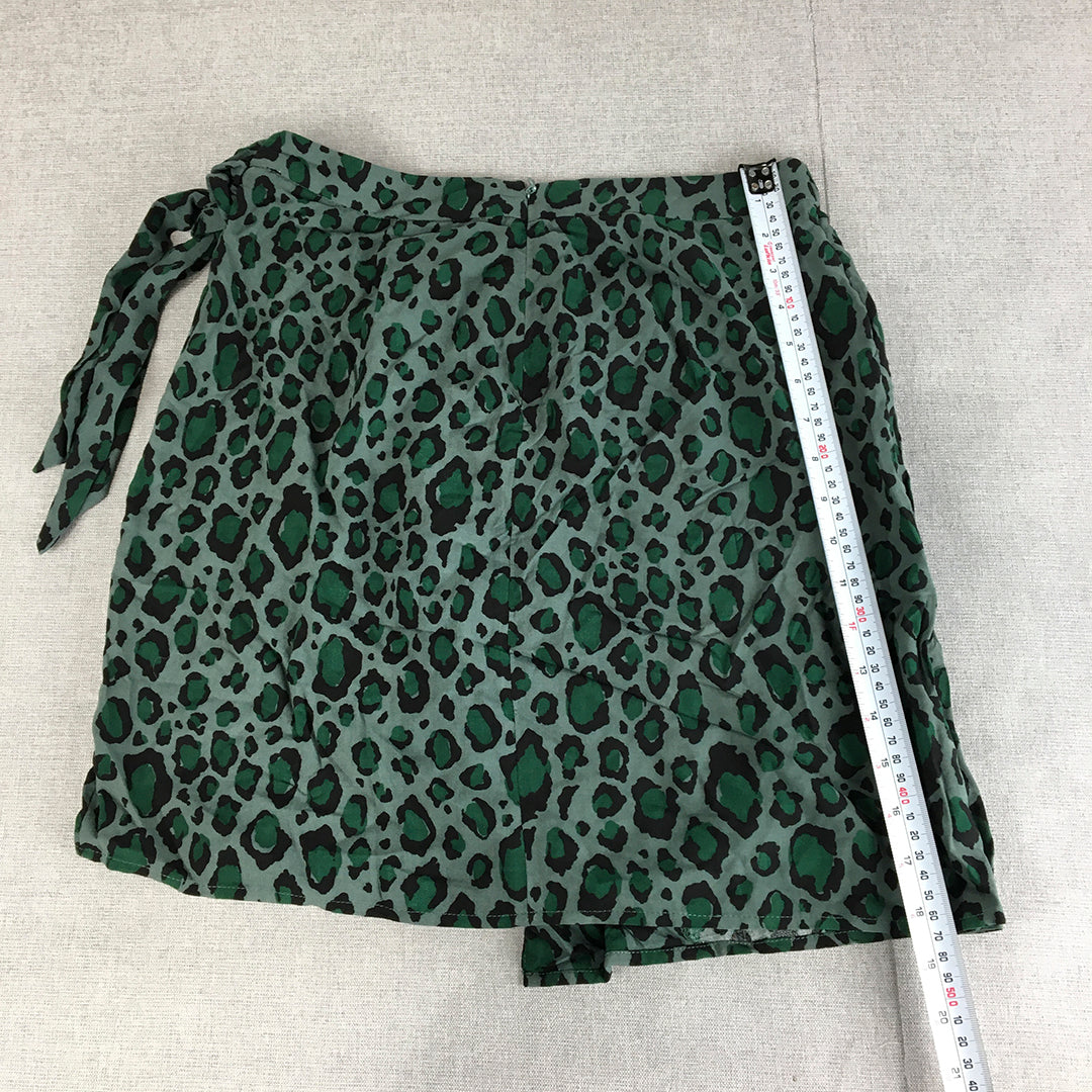 Tokito Petites Womens Mini Skirt Size 10 Green Dot Mini