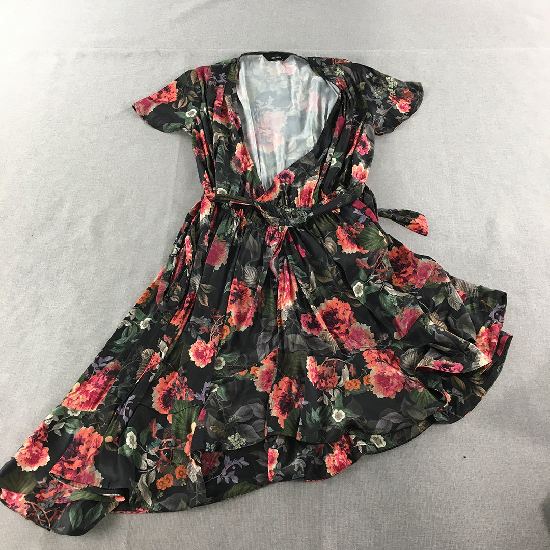 Decjuba Womens Dress Size 10 Black Red Floral Fit & Flare Belted Midi