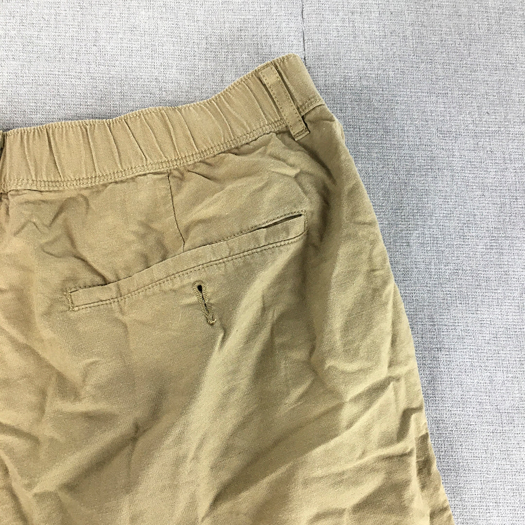 Uniqlo Mens Shorts Size M Brown Elastic Waist Pockets Chino