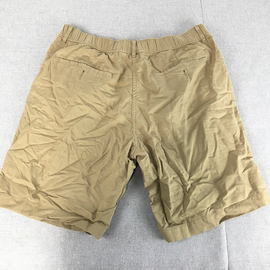 Uniqlo Mens Shorts Size M Brown Elastic Waist Pockets Chino