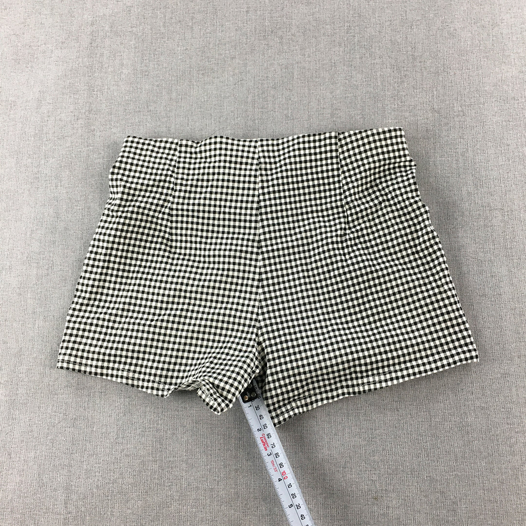 Valleygirl Womens Shorts Size 8 Black White Checkered Elastic Waist