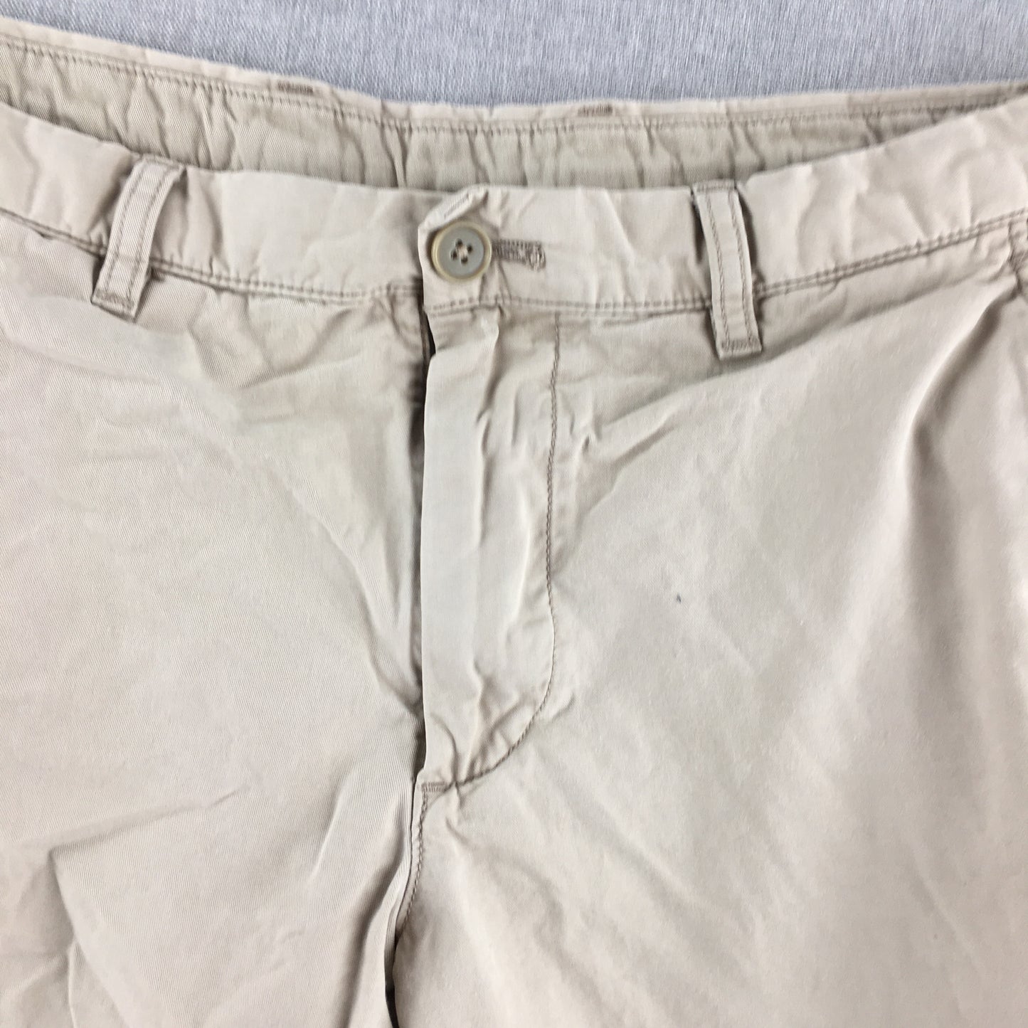 Uniqlo Mens Chino Shorts Size M Grey Pockets